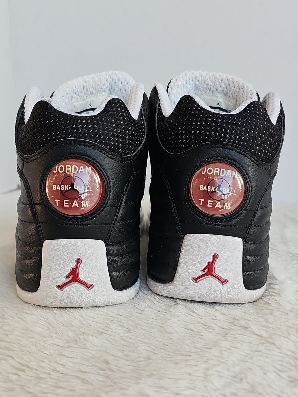 VNFS Nike Air Jordan Jumpman Team 1 Black White Red 644938-002 Size 9.5 OG Box - Picture 6 of 16
